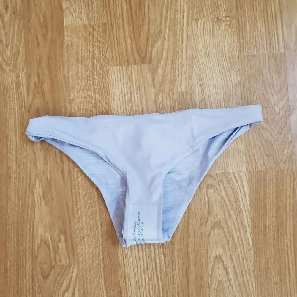 NEW! Tavik Reversible Ali Moderate Coverage Swim Bottom size Small - Picture 7 of 13